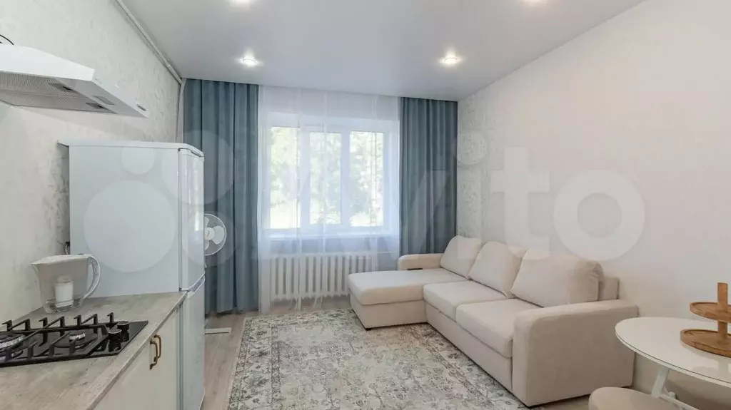 Комната 19,2 м в 1-к., 1/3 эт. - Фото 1