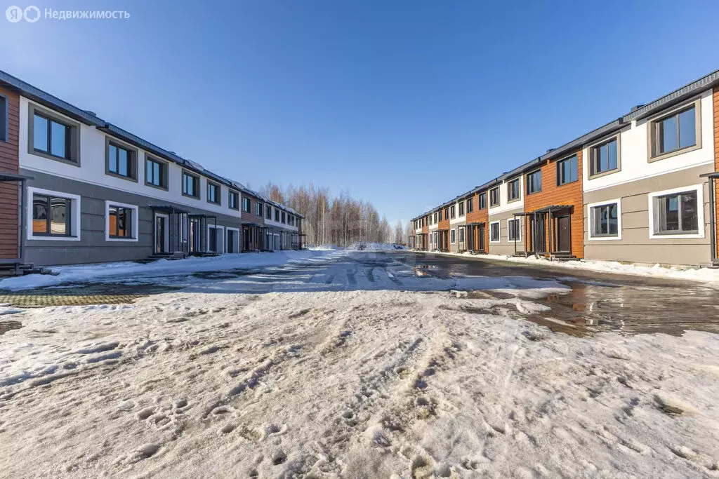 4-комнатная квартира: Курган, жилой район Заозёрный, 15-й микрорайон, ... - Фото 1