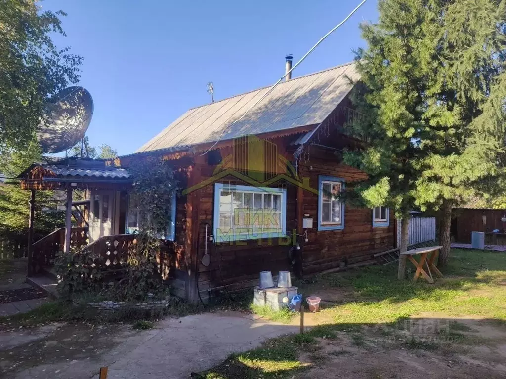 Дом в Бурятия, Баргузинский район, с. Максимиха Зеленая ул. (90 м) - Фото 0