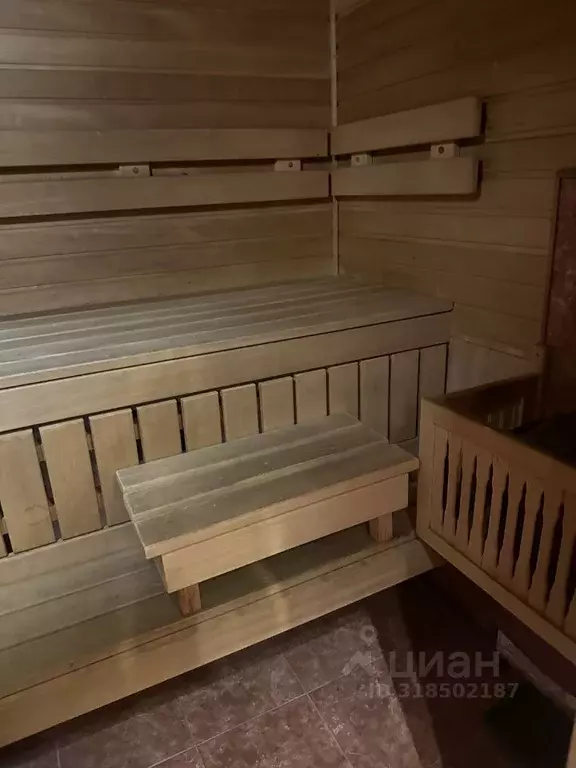 3-к кв. Карелия, Петрозаводск ул. Андропова, 10 (140.0 м) - Фото 1
