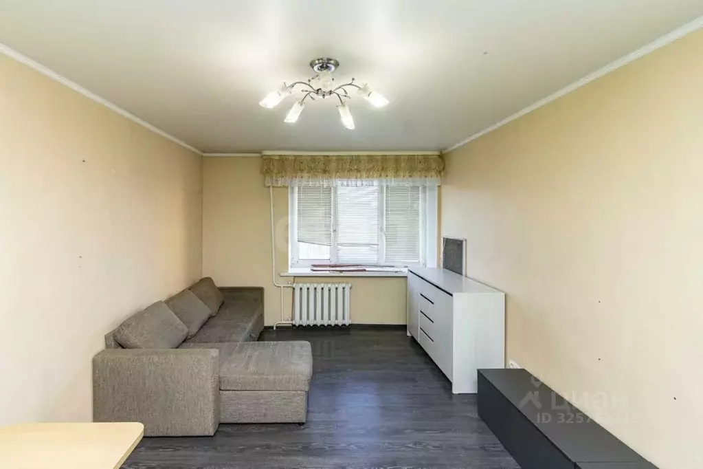 Комната Тюменская область, Тюмень ул. Республики, 218 (18.4 м) - Фото 1