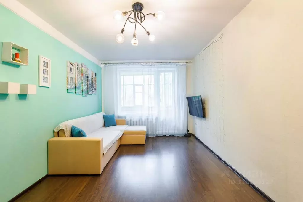 1-к кв. Санкт-Петербург Витебский просп., 87К2 (30.8 м) - Фото 0