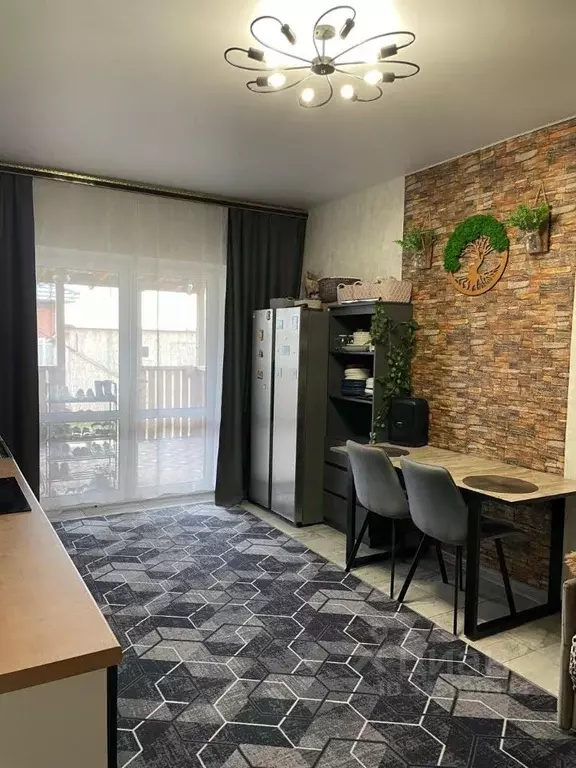 Дом в Воронежская область, Новоусманский район, Никольское с/пос, пос. ... - Фото 1