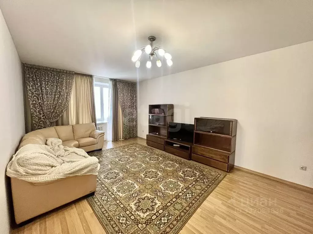 2-к кв. Удмуртия, Ижевск ул. Холмогорова, 20 (78.3 м) - Фото 1