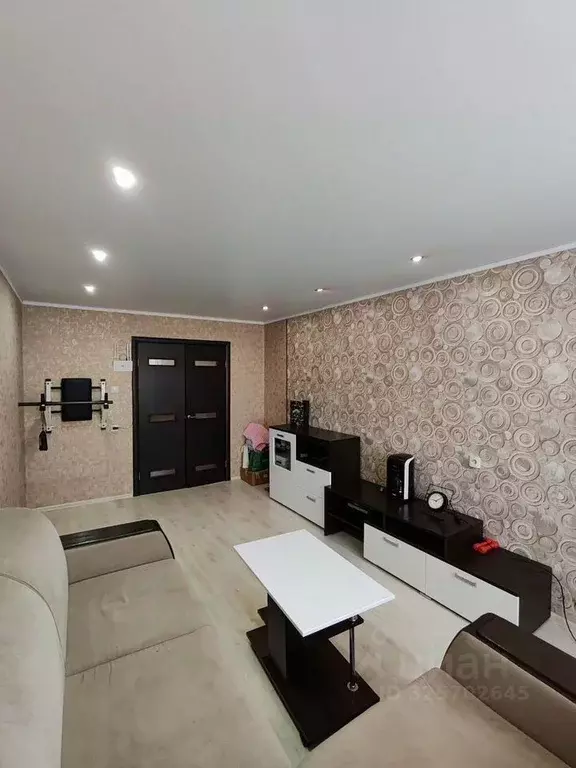 3-к кв. Свердловская область, Асбест ул. Физкультурников, 28 (65.0 м) - Фото 2