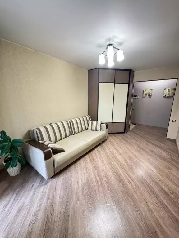 1-к кв. Приморский край, Владивосток Русская ул., 57Р (40.0 м) - Фото 1