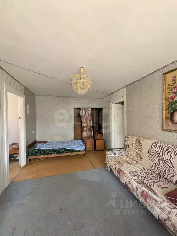 3-к кв. Крым, Черноморское пгт ул. Кирова, 25 (44.8 м) - Фото 1