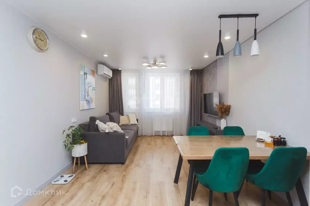 Продаётся 3-к квартира, 62.42 м - Фото 1
