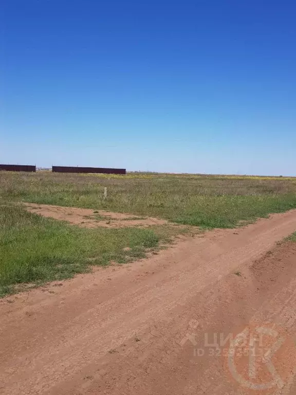 Участок в Крым, Сакский район, с. Суворовское  (6.0 сот.) - Фото 2