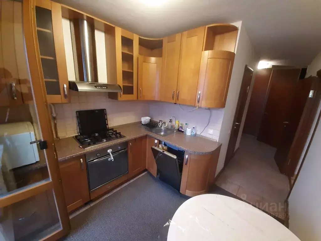 Комната Москва ул. Куусинена, 6К10 (10.0 м) - Фото 1