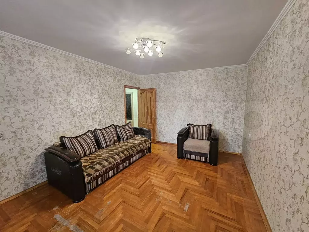 2-к. квартира, 55 м, 2/5 эт. - Фото 0