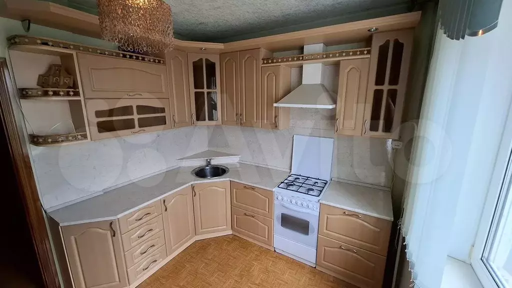 1-к. квартира, 38 м, 10/10 эт. - Фото 0