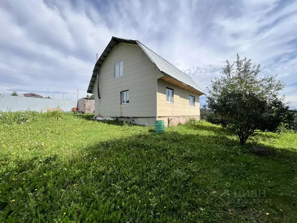 Дом в Кемеровская область, Новокузнецкий муниципальный округ, с. ... - Фото 1