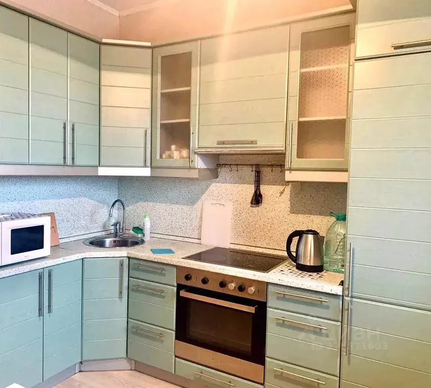 2-к кв. Краснодарский край, Сочи Адлер жилрайон, ул. Фабричная (62.0 ... - Фото 1