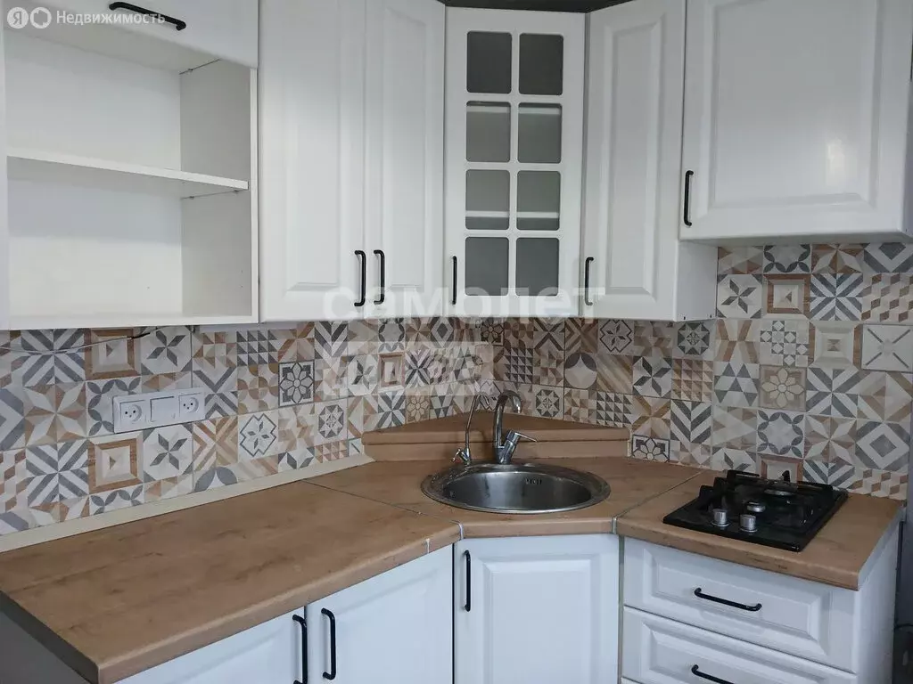 2-комнатная квартира: Краснокамск, улица Комарова, 4 (42.8 м) - Фото 1