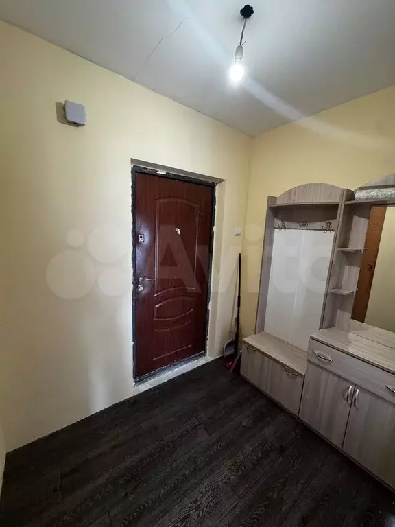 1-к. квартира, 38 м, 8/10 эт. - Фото 1