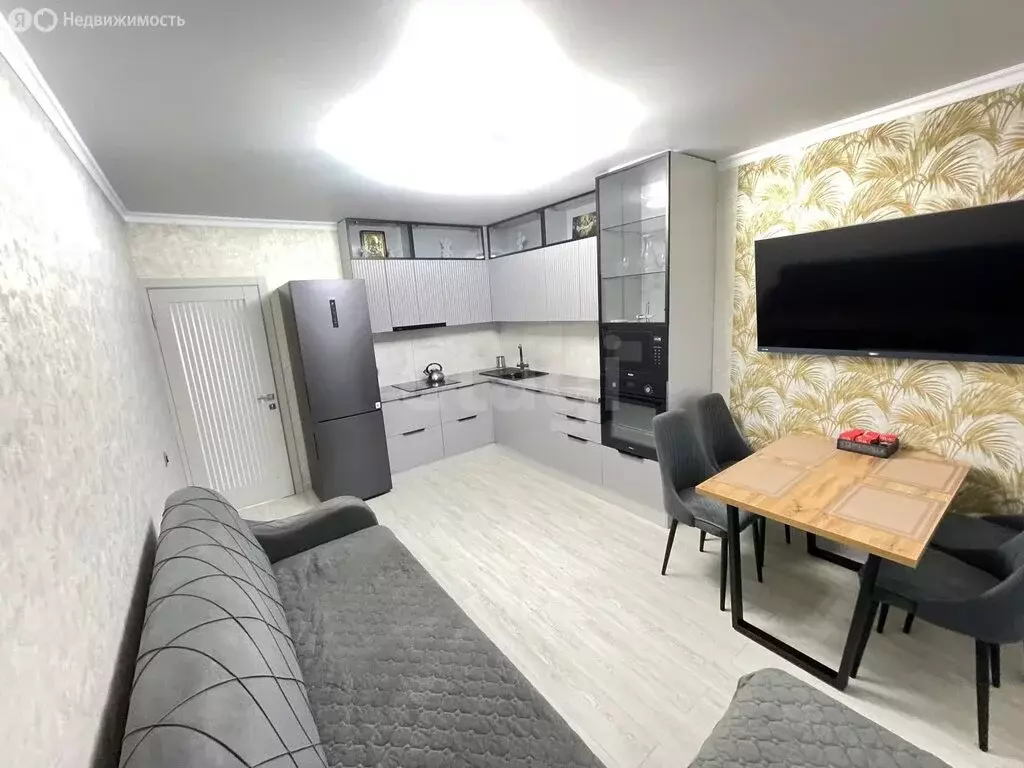 2-комнатная квартира: Оренбург, Уральская улица, 2/24 (60 м) - Фото 2