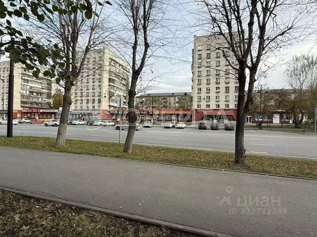 Помещение свободного назначения в Тюменская область, Тюмень ул. ... - Фото 1