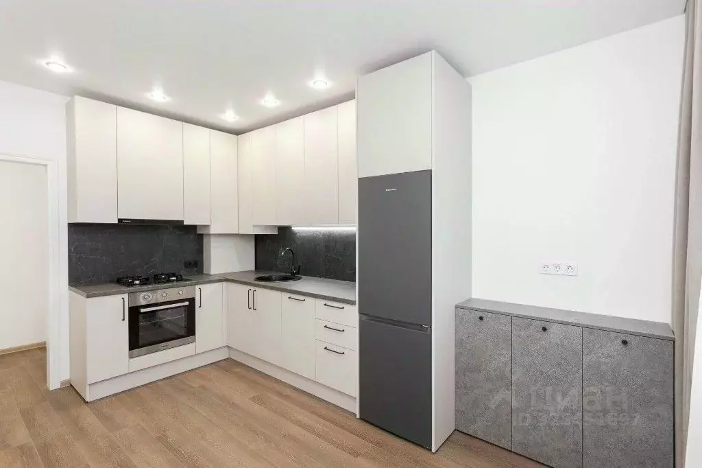 1-к кв. Калининградская область, Гурьевский муниципальный округ, пос. ... - Фото 1