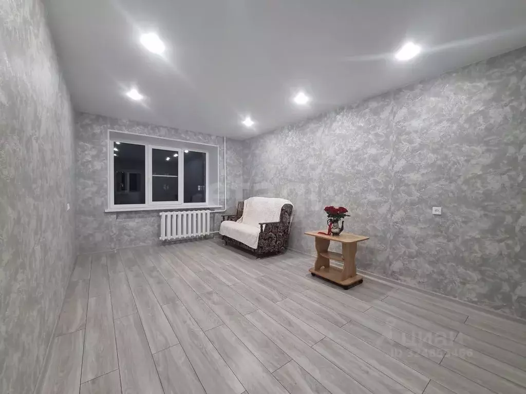 3-к кв. Волгоградская область, Волгоград ул. Кирова, 127А (57.3 м) - Фото 1