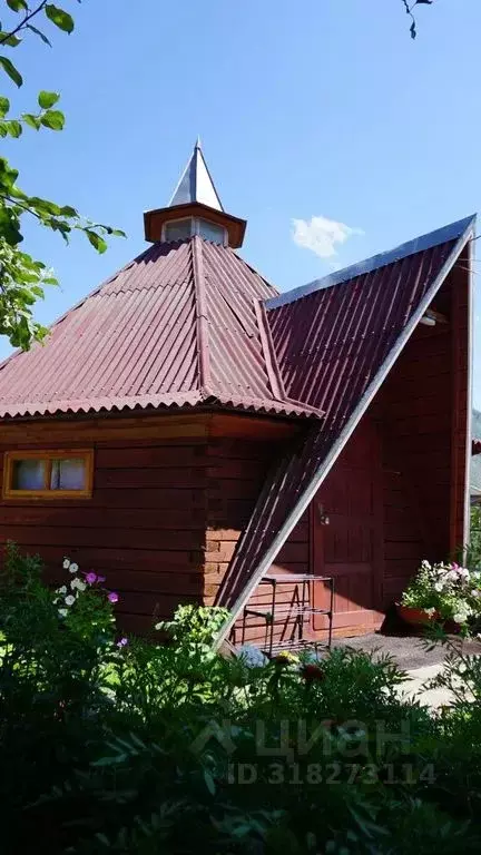 Дом в Алтай, Чемальский район, с. Чемал Советская ул., 15 (20 м) - Фото 1