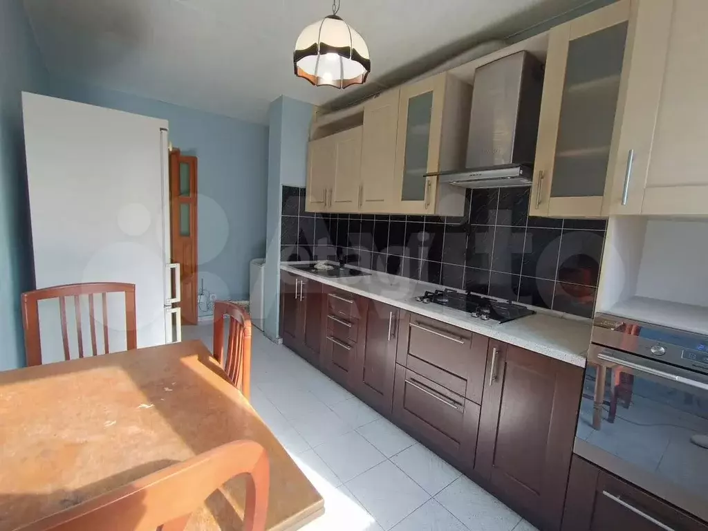 3-к. квартира, 65 м, 4/9 эт. - Фото 0