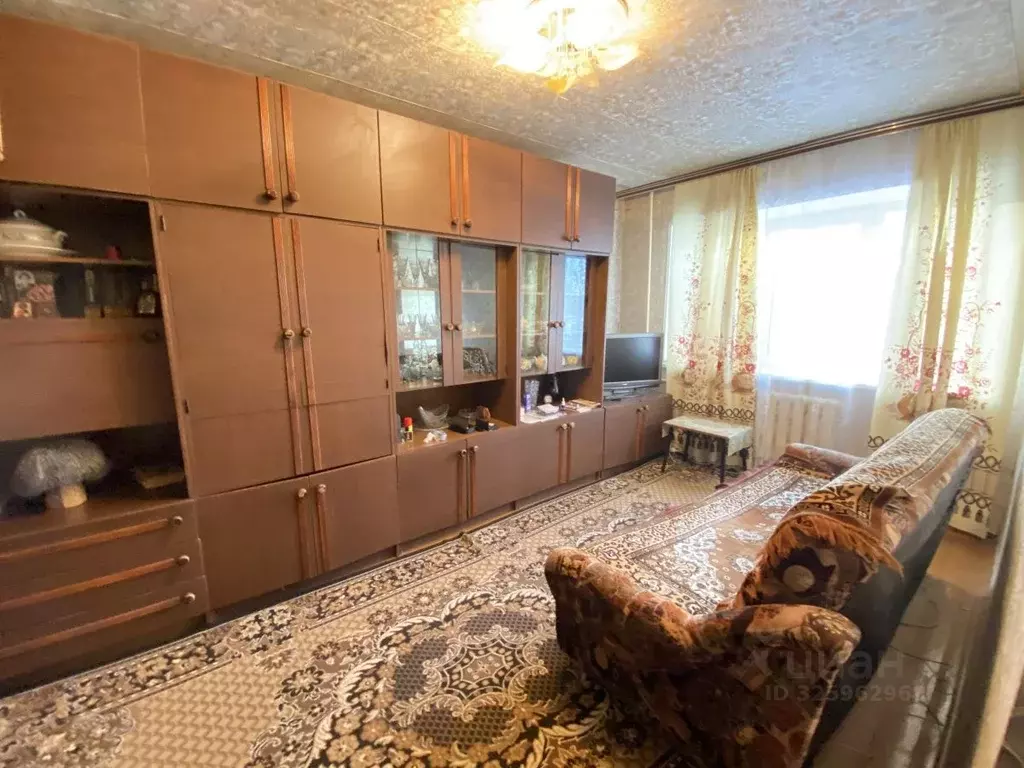 1-к кв. Нижегородская область, Дзержинск ул. Грибоедова, 50 (31.8 м) - Фото 1