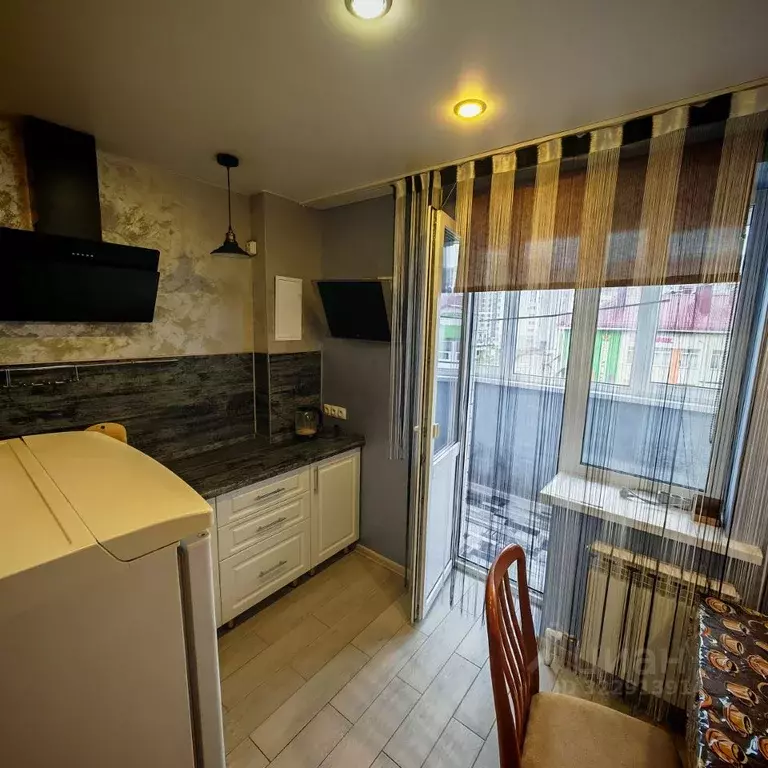 1-к кв. Брянская область, Брянск ул. Имени О.Н. Строкина, 3 (38.0 м) - Фото 1