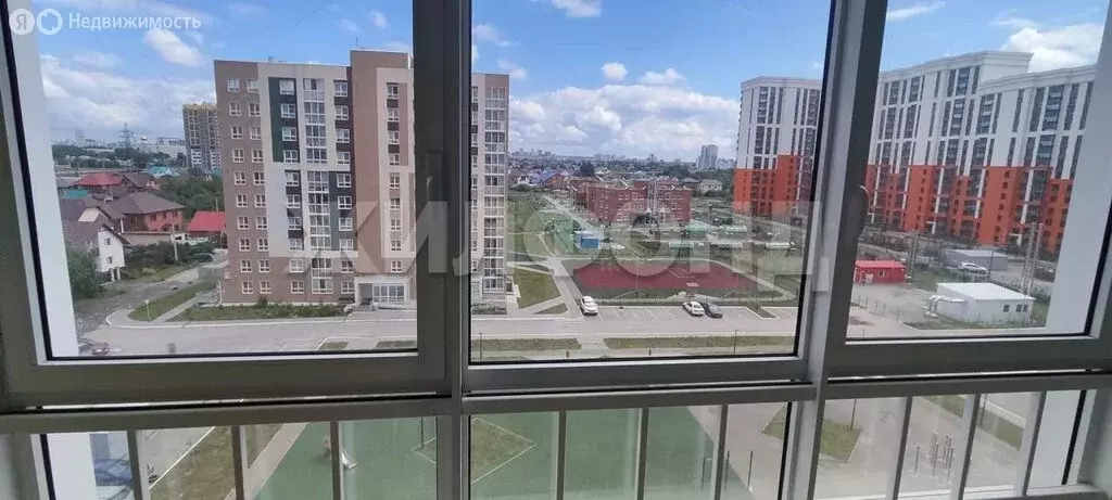 3-комнатная квартира: Новосибирск, Степная улица, 262Б (76.2 м) - Фото 1