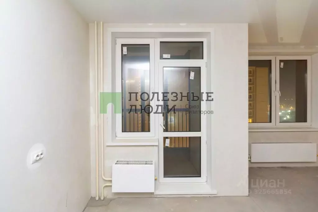 1-к кв. Красноярский край, Красноярск ул. Апрельская, 5К (30.0 м) - Фото 1