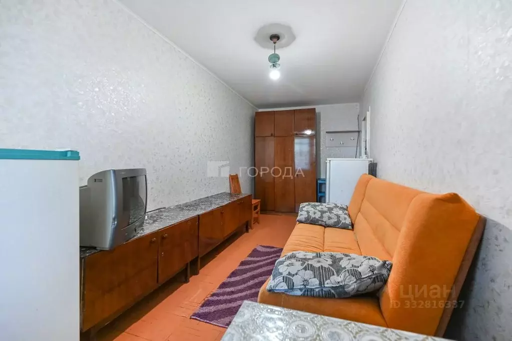 Комната Алтайский край, Барнаул ул. Гущина, 160 (14.0 м) - Фото 2