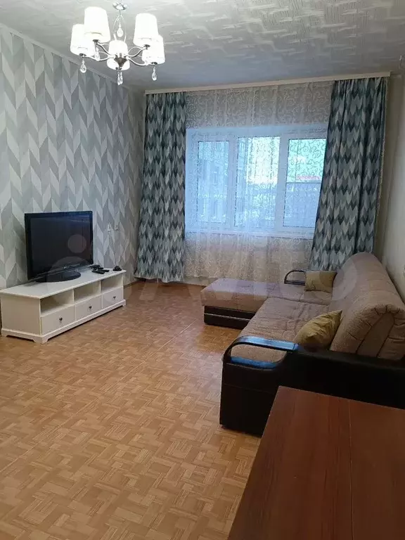 2-к. квартира, 57,5 м, 4/9 эт. - Фото 0