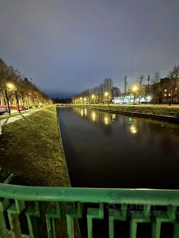 3-к кв. Санкт-Петербург, Санкт-Петербург, Колпино наб. Комсомольского ... - Фото 1