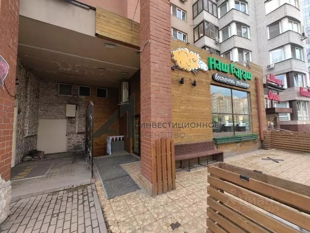Помещение свободного назначения в Тюменская область, Тюмень ул. 50 лет ... - Фото 0