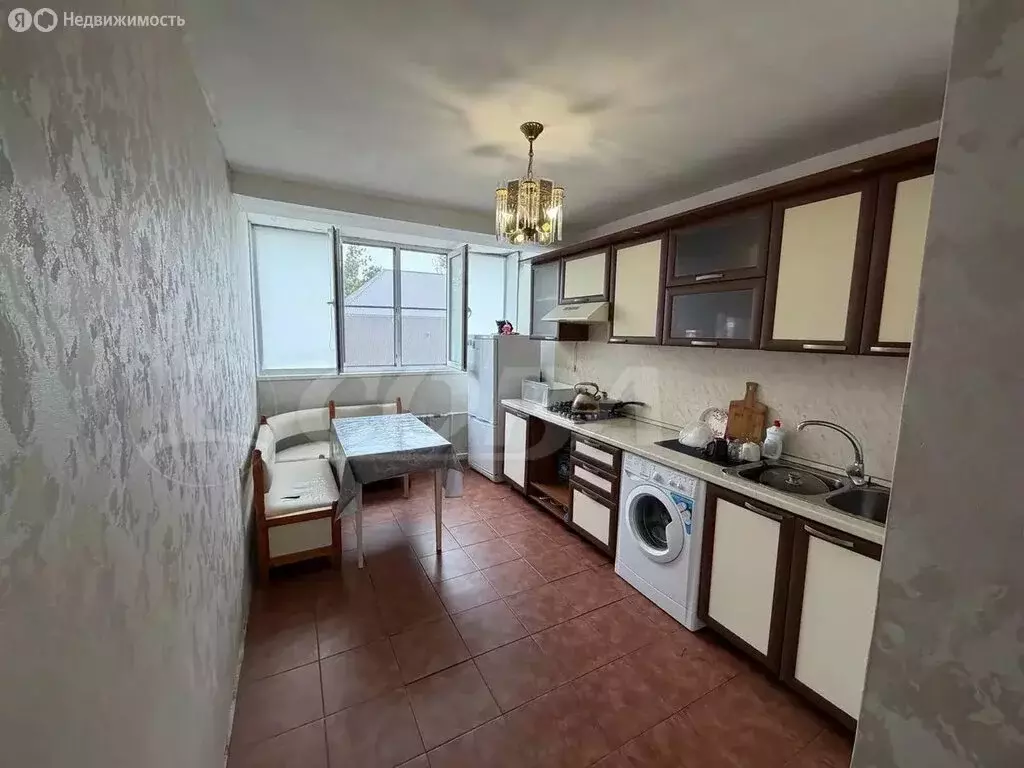 2-комнатная квартира: Махачкала, проспект Петра I, 129А (55 м) - Фото 1