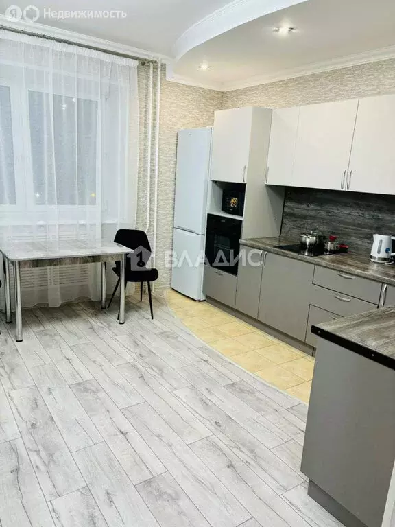 1-комнатная квартира: Тобольск, 9-й микрорайон, 11 (38 м) - Фото 1