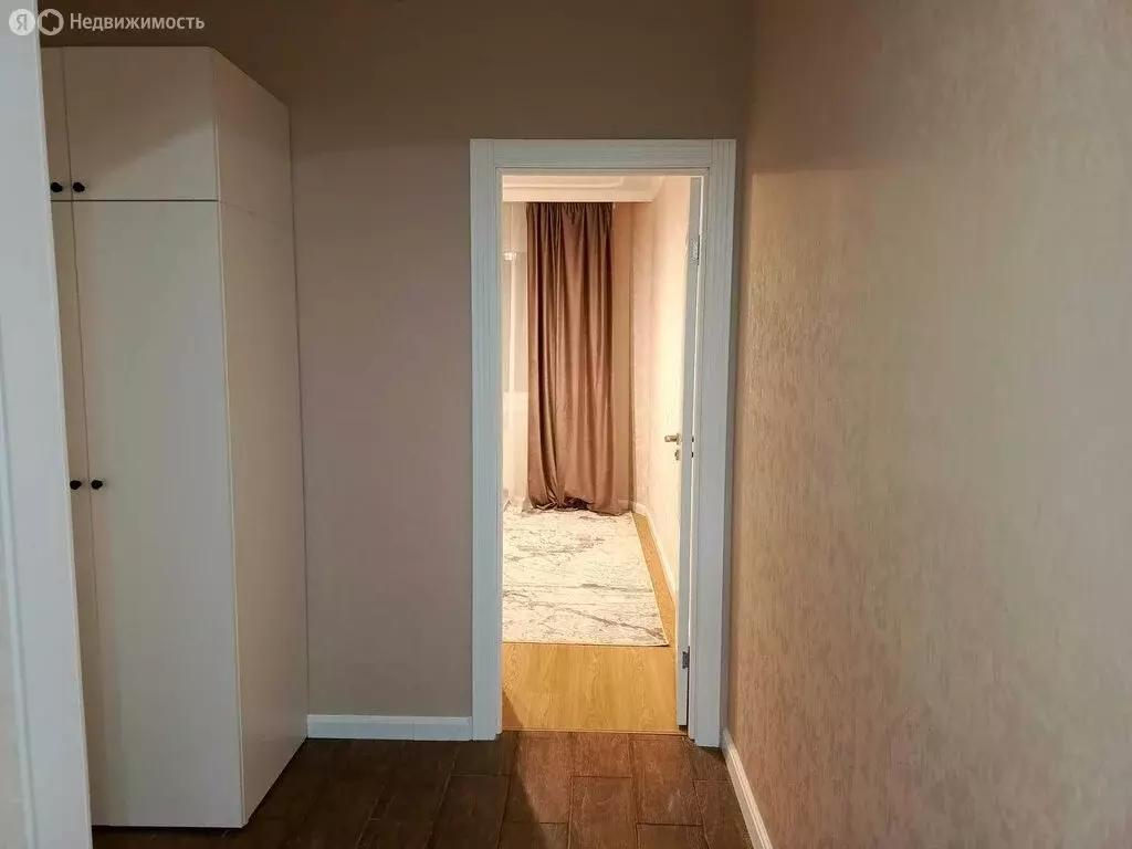 3-комнатная квартира: Белгород, бульвар Юности, 39 (63.2 м) - Фото 1