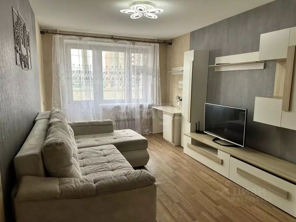 2-к кв. Татарстан, Казань ул. Хайдара Бигичева, 3 (50.6 м) - Фото 1