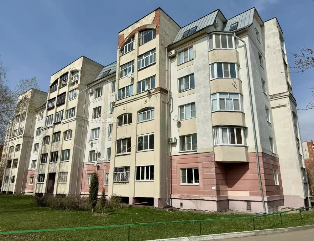 3-к кв. Мордовия, Саранск ул. Александра Невского, 33А (84.9 м) - Фото 0