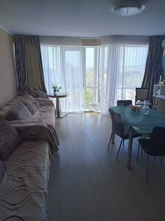 1-к. квартира, 67 м, 10/11 эт. - Фото 0