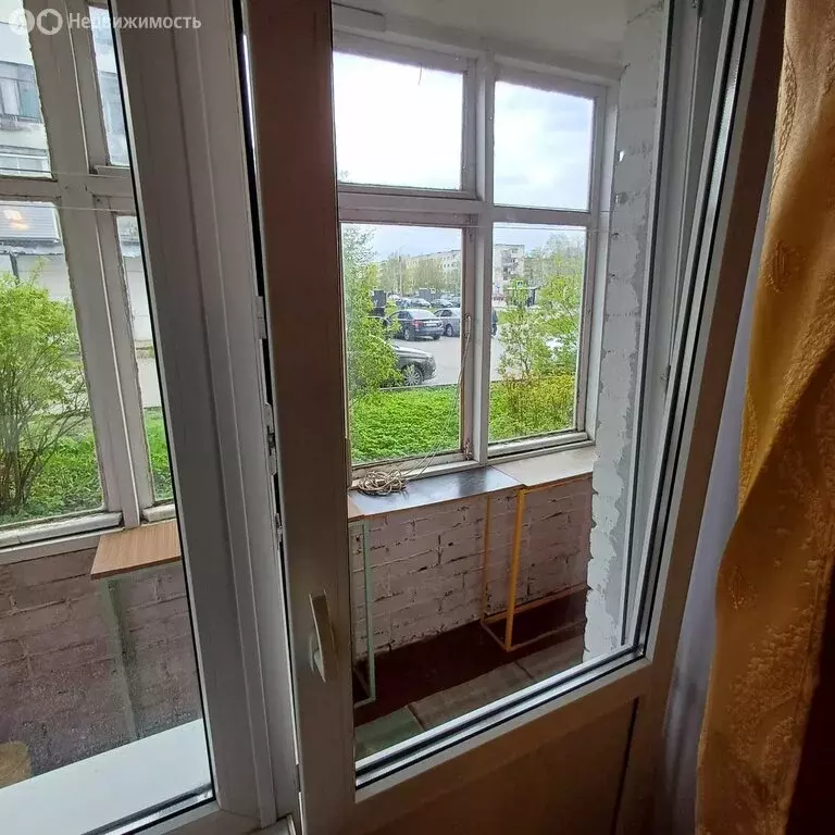 2-комнатная квартира: Великий Новгород, Западный район, проспект Мира, ... - Фото 1