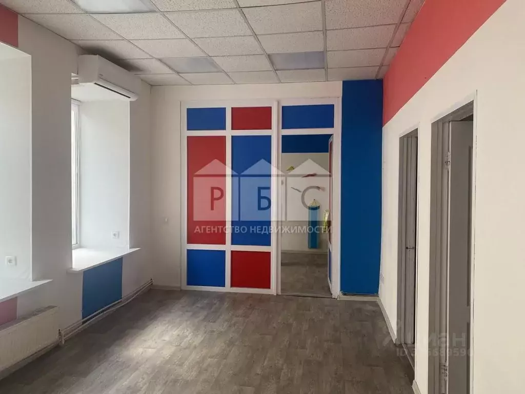 Офис в Саратовская область, Саратов ул. Имени В.И. Чапаева, 39 (58 м) - Фото 1