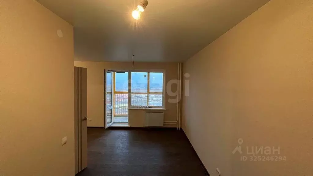 Студия Красноярский край, Красноярск ул. 40 лет Победы, 2И (32.0 м) - Фото 1