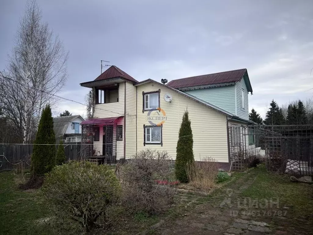 Дом в Новгородская область, Окуловский муниципальный район, Турбинное ... - Фото 1