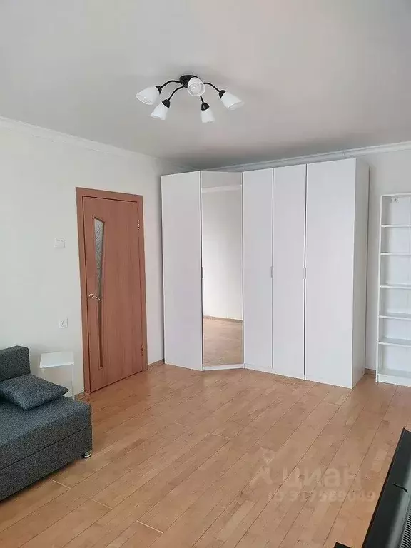 1-к кв. Москва просп. Защитников Москвы, 13 (38.0 м) - Фото 0
