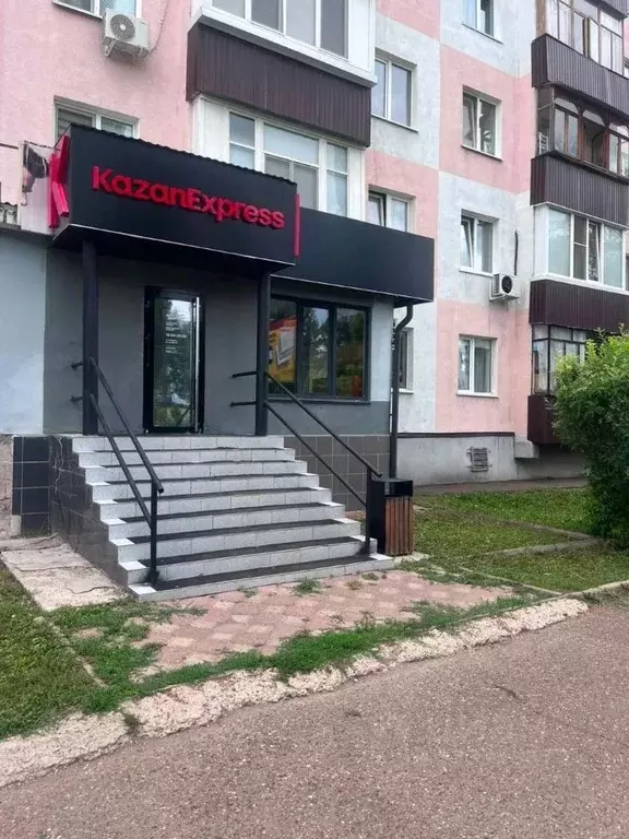 Помещение свободного назначения в Башкортостан, Салават ул. Калинина, ... - Фото 1