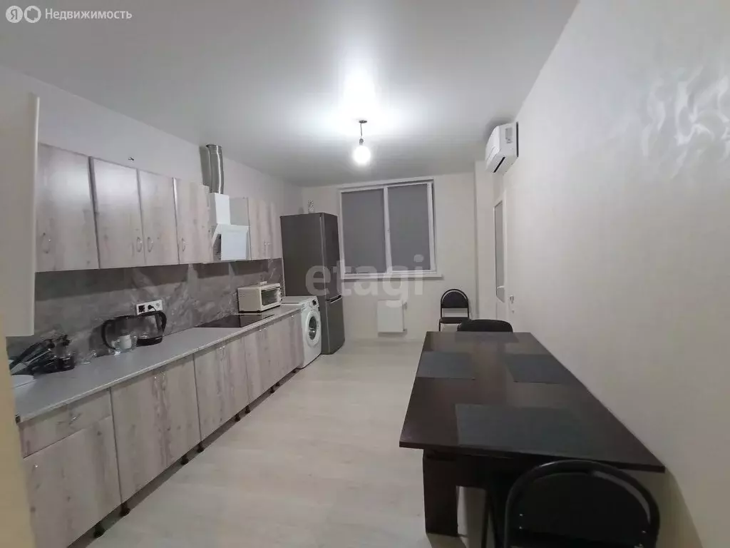 2-комнатная квартира: село Мысхако, Шоссейная улица, 21 (67.4 м) - Фото 1