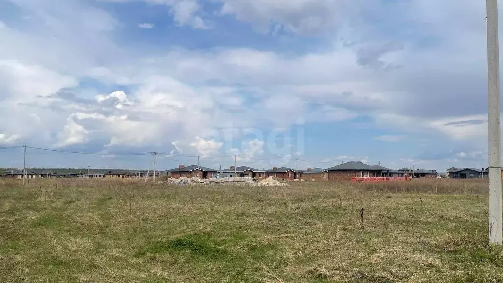 Участок в Татарстан, Лаишевский район, с. Сокуры, Новые Сокуры- 3 кп  ... - Фото 0