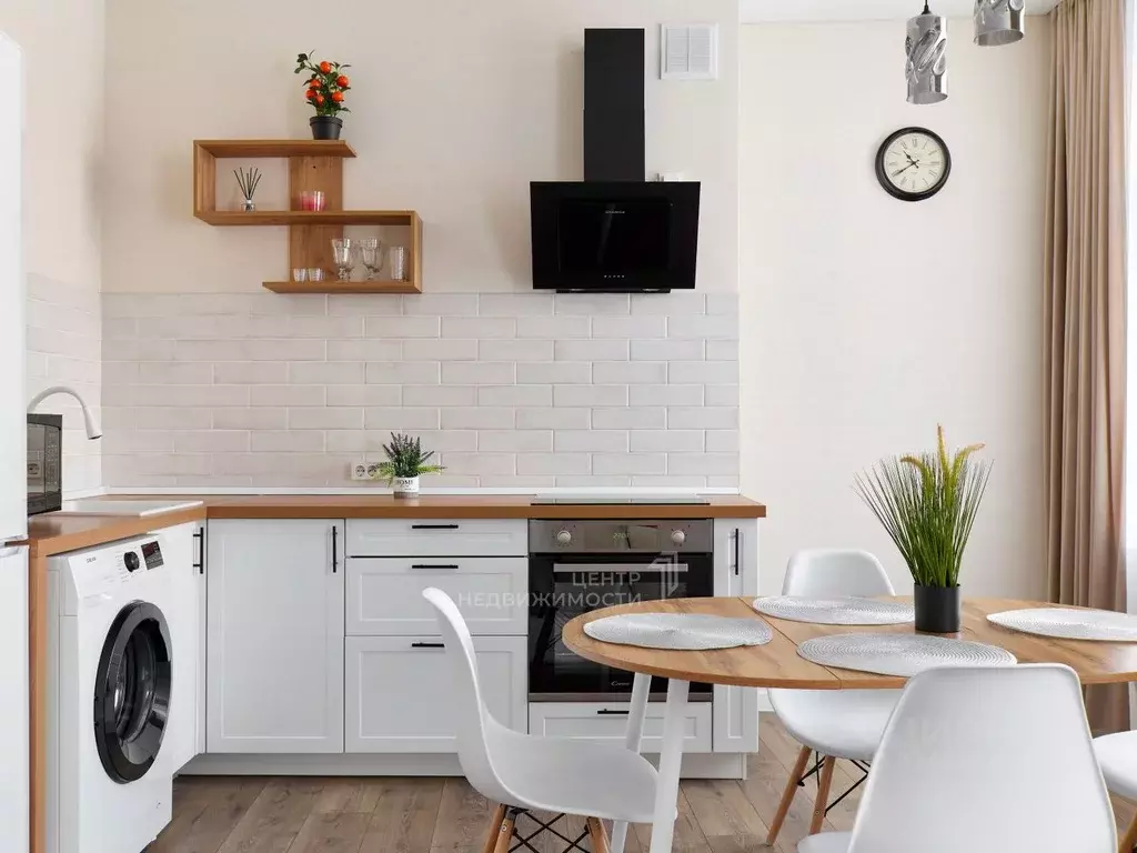 2-к кв. Татарстан, Казань ул. Пушкина, 5/43 (57.4 м) - Фото 1