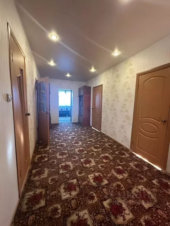 Дом в Омская область, Таврический район, с. Сосновское ул. Жукова, 27 ... - Фото 1